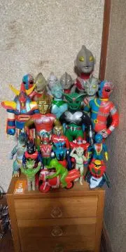 無版権 ソフビ ウルトラマンエース 怪獣 当時物 無版権 ソフビ ウルトラマンエース 怪獣 当時物 - メルカリ