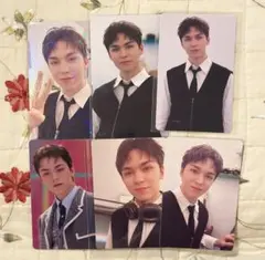 SEVENTEEN セブチ バーノン 17 is right here トレカ