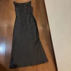 ファイルステージ　黒 サテン風 ノースリーブ ロングドレス　36