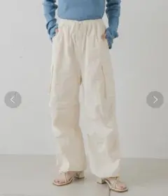 Kastane ホワイト カーゴパンツ