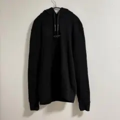 Armani Exchange 黒 フード付きパーカー