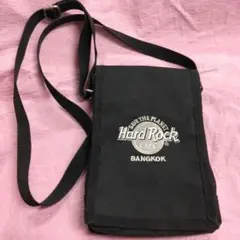 Hard Rock CAFE 黒　ショルダーバッグ　刺繍　男女兼用