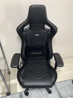 【自宅保管のため未使用品】noblechairs ゲーミングチェアEPIC