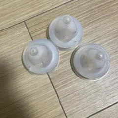 SSサイズ3個セット 哺乳瓶用乳首　母乳実感