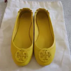 トリーバーチ　イエロー フラットシューズ