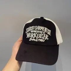 Stussy ベースボールキャップ 黒/白