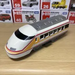 Item thumbnail for item d220dd45-eaff-4f5f-8edb-4472134e3c85