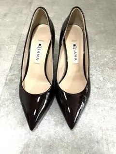 【極美品】DIANA エナメル　ダークブラウン ハイヒールパンプス　21cm