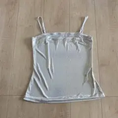 メトリーゼ　光沢　メタリック　ゴールド　スリムフィット　キャミソール
