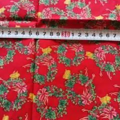 赤 花柄 リース模様 綿生地 約30✕106cm　222