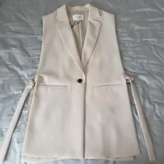 BEIGE. ノースリーブベスト サイズ2 ベージュ