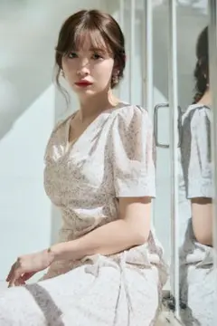 2025年最新】palermo wrap-effect dressの人気アイテム - メルカリ