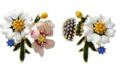 【新品】アンティーク風フラワーピアス　お花　在庫1点