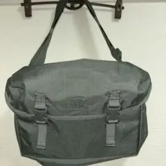 値下げ処分価格❣️ J-TECH ショルダーバッグ カーキ