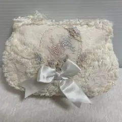 さえら　ヒスクローネ 花柄レースポーチ