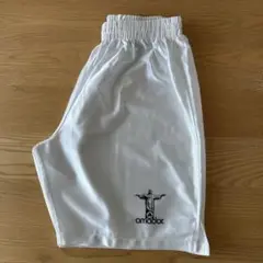 amador. ホワイト ハーフパンツ　サッカー