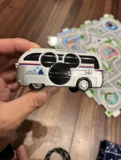 Item thumbnail for item 6d9bcbc9-0eb2-4b36-a51c-62630f5efbf8