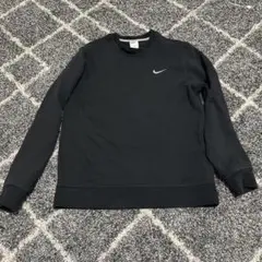 NIKEソロスウッシュトレーナー