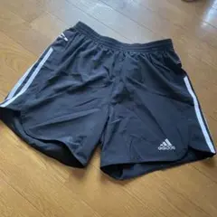 adidas 黒 ランニングショーツ サイドストライプ