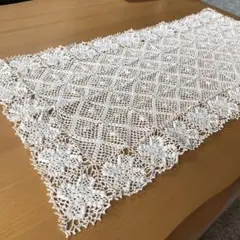 レース編み　ハンドメイド　テーブルセンター　生成り　モチーフつなぎ　長方形