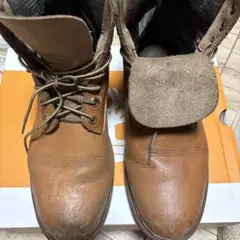 Timberland ブラウンレザーブーツ