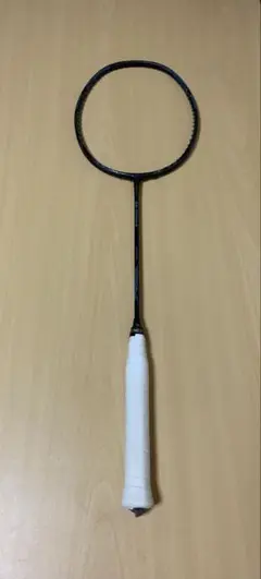 【美品】YONEX VOLTRIC Z-FORCE 2 4UG5 バドミントン