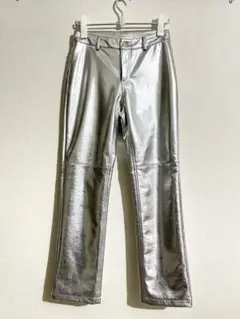 Jakke フェイクレザーシルバーパンツ　Sサイズ