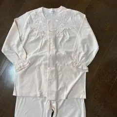 Item thumbnail for item d9752032-b4f0-44b3-8405-4f6993210db6