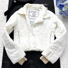 美品 CHANEL シャネル ダウン 中綿 runway ジャケット コート
