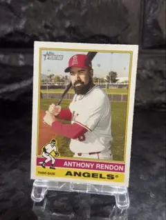 2025 topps Heritage No.121 アンソニーレンドン