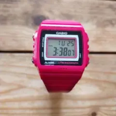 CASIO デジタル腕時計 ピンク