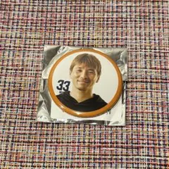 ガチャ 清水エスパルス 33乾貴士選手 缶バッジ 私服ver.