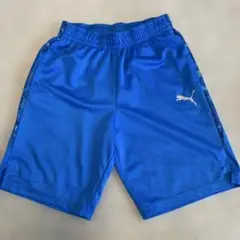 美品　プーマ　ハーフパンツ