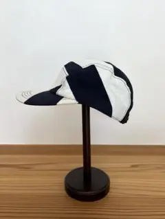 Item thumbnail for item 7ad8b6bf-7c0b-40de-bce0-43e3ddeb0ec7