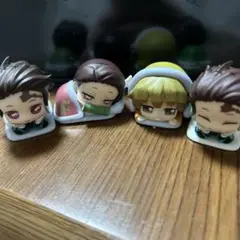 鬼滅の刃　ガチャガチャ　4個セット