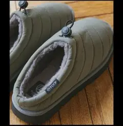 Item thumbnail for item 51b1643d-d3c5-4e01-8a9f-2481bf3c5e0a