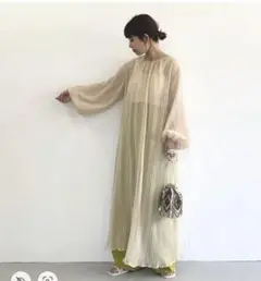KBF  2WAYプリーツシアーワンピース
