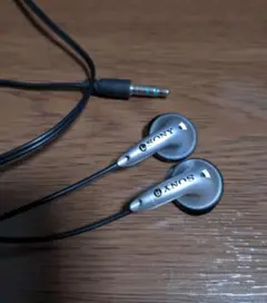 Item thumbnail for item 8deba9ea-32e0-42be-8350-5b6d4a54bc90