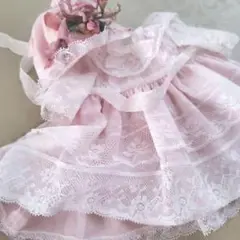 淡〜いピンクアンティークドレスとボネ
