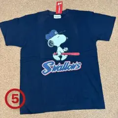 新品未使用タグ付きSサイズ　半袖Tシャツ　スヌーピー　ヤクルトスワローズ　紺⑤