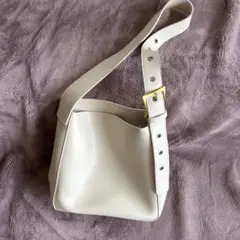 バッグ　トートバッグ　ショルダーバッグ