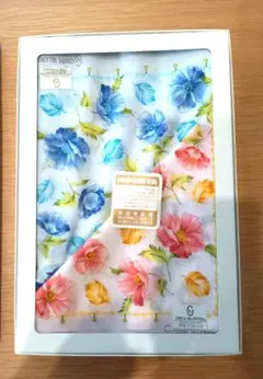 GIANNI VALENTINO 花柄ハンカチ