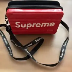 Supreme ショルダーバッグ レッド シュプリーム 赤 バッグ カバン