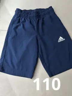 アディダス 無地ハーフパンツ　ネイビー　紺色