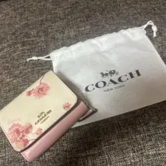 値下げ　美品　コーチ　財布　三つ折り　花柄