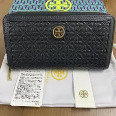 新品同様‼️トリーバーチ　TORYBURCH 財布　長財布　ラウンドファスナー