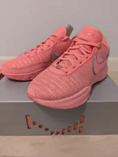 Nike LeBron20 "Pink Diamond"