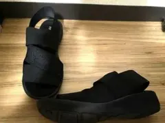 ムーム スポーツサンダル クロスストラップ ブラック