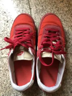 最終価格 NIKE ナイキ スニーカー が24 赤 レッド