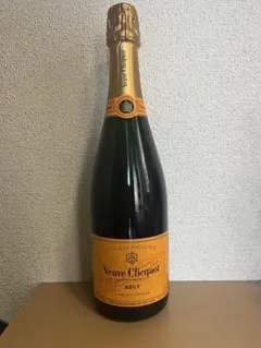 ヴーヴ・クリコイエローラベル